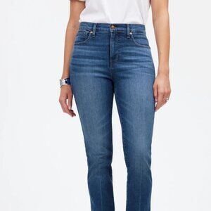 Madewell Mid Rise Stovepipe Jeans in Harsdale Wash Raw Hem Edition, Size 30